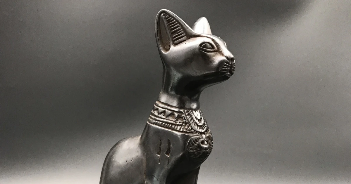 The Bast Statue In Terraria A Punny Tribute To The Egyptian Goddess