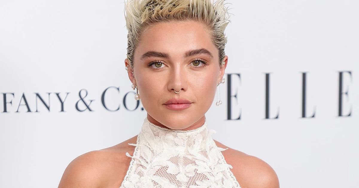 Florence Pugh Hit By An Object In Face At 'Dune: Part Two' Panel