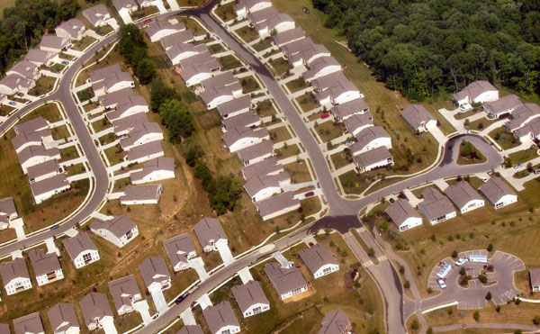 Cincinnati-suburbs-tract-housing.jpg
